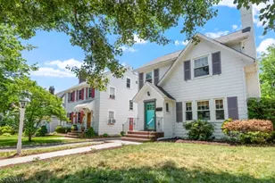 30 Lorraine St, Glen Ridge, NJ 07028 - Photo 46
