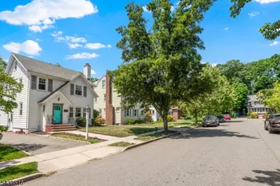 30 Lorraine St, Glen Ridge, NJ 07028 - Photo 12
