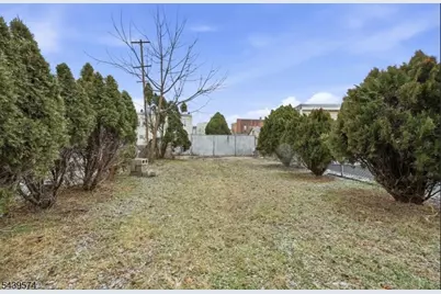 328 John St, Elizabeth, NJ 07202 - Photo 8