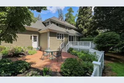 35 Rolling Hill Rd, Bernardsville, NJ 07924 - Photo 28