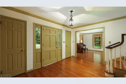 35 Rolling Hill Rd, Bernardsville, NJ 07924 - Photo 4