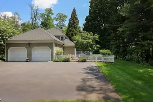 35 Rolling Hill Rd, Bernardsville, NJ 07924 - Photo 30