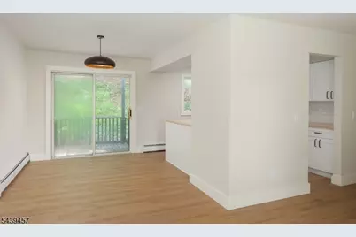 12 Fairway Trl, Sparta Township, NJ 07871 - Photo 16