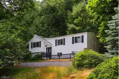 12 Fairway Trl, Sparta Township, NJ 07871 - Photo 8