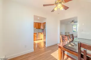 42 York Dr, Edison Twp., NJ 08817 - Photo 12