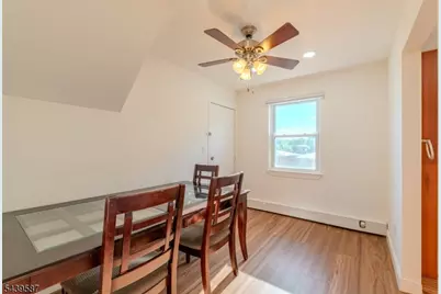 42 York Drive, Edison Twp., NJ 08817 - Photo 10