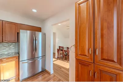 42 York Drive, Edison Twp., NJ 08817 - Photo 14