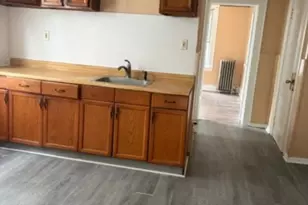 121 Smith St, Newark, NJ 07106 - Photo 4