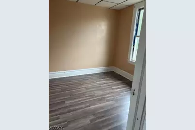 121 Smith St, Newark, NJ 07106 - Photo 1