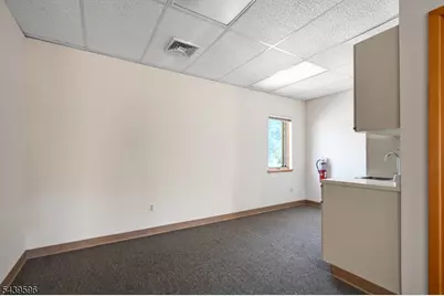 15 Rockland Ter, Verona, NJ 07044 - Photo 12