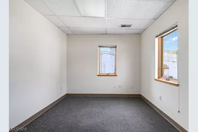 15 Rockland Ter, Verona, NJ 07044 - Photo 10