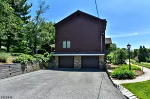 16 Weedon Dr, West Milford, NJ 07480 - Photo 30