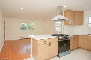 41 River Edge Rd, River Edge, NJ 07661 - Photo 2