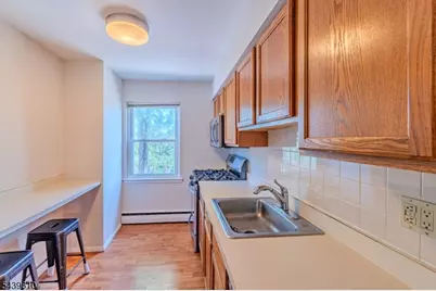93 Fox Rd., Edison Twp., NJ 08817 - Photo 12