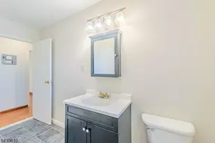 93 Fox Rd, Edison Twp., NJ 08817 - Photo 20