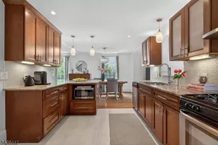 14 Gray St, Montclair, NJ 07042 - Photo 22