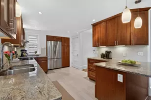 14 Gray St, Montclair, NJ 07042 - Photo 20