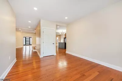 50 Grand Ave, Ridgefield, NJ 07660 - Photo 26