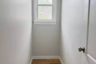 126 Vassar Ave, Newark, NJ 07112 - Photo 8