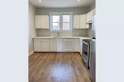 126 Vassar Ave #2, Newark, NJ 07112 - Photo 4
