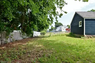 17 Brown St, Nutley, NJ 07110 - Photo 6
