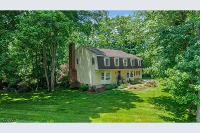 20 Lark Ln, Jefferson Township, NJ 07438 - Photo 2