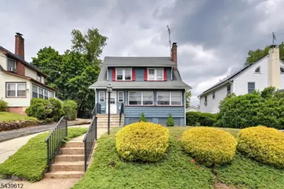 146 Delacy Ave, North Plainfield, NJ 07060 - Photo 2