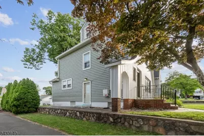 56 Summer St, Hawthorne, NJ 07506 - Photo 2