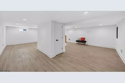 6 Short Hill Road, Clifton, NJ 07012 - Photo 36