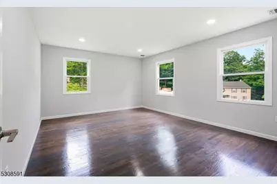 20 Cleacene Ave, Mount Olive, NJ 07828 - Photo 26