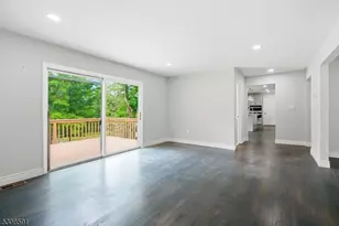 20 Cleacene Ave, Mount Olive, NJ 07828 - Photo 10