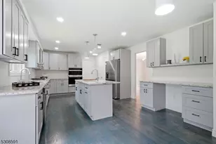 20 Cleacene Ave, Mount Olive, NJ 07828 - Photo 4