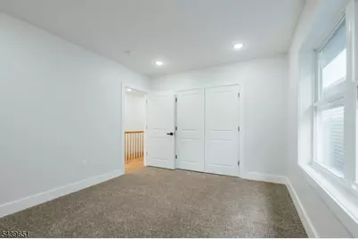 88 Hollywood Ave, East Orange, NJ 07018 - Photo 10