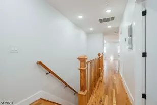 88 Hollywood Ave, East Orange, NJ 07018 - Photo 8