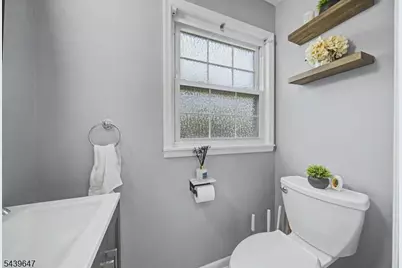 5 Forest Dr, Roxbury Township, NJ 07876 - Photo 18