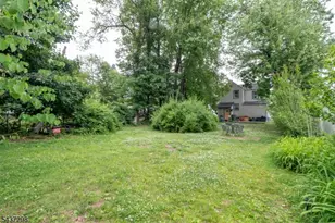 204 Vine St, Roselle, NJ 07203 - Photo 28