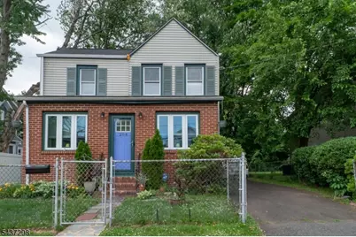 204 Vine St, Roselle, NJ 07203 - Photo 1