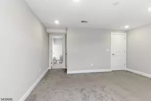 18-20 N Union Ave, Cranford Township, NJ 07016 - Photo 22