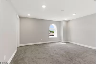18-20 N Union Ave #5, Cranford Township, NJ 07016 - Photo 20