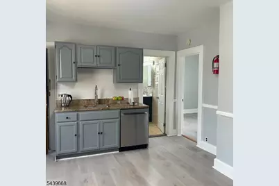 73 Lakewood Ter, Bloomfield, NJ 07003 - Photo 2