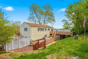 22 Holiday Dr, Hopatcong, NJ 07843 - Photo 24