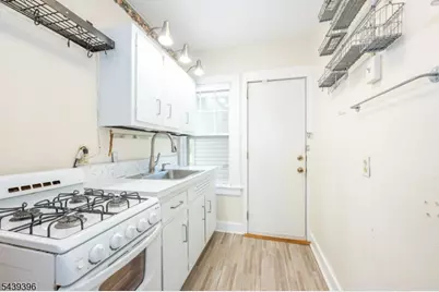 81 Lane Avenue, West Caldwell, NJ 07006 - Photo 10