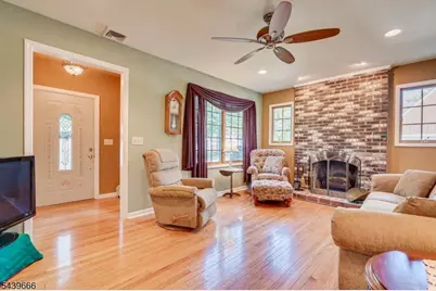 844 Milton Blvd, Rahway, NJ 07065 - Photo 10
