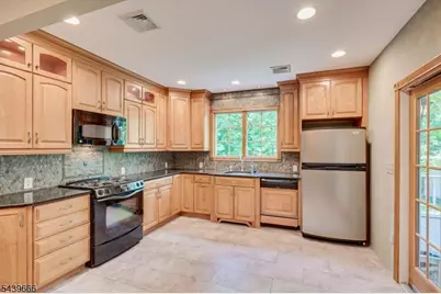 844 Milton Blvd, Rahway, NJ 07065 - Photo 22