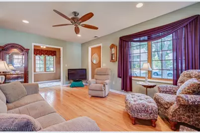 844 Milton Blvd, Rahway, NJ 07065 - Photo 12