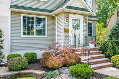 844 Milton Blvd, Rahway, NJ 07065 - Photo 4