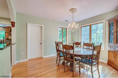 844 Milton Blvd, Rahway, NJ 07065 - Photo 16