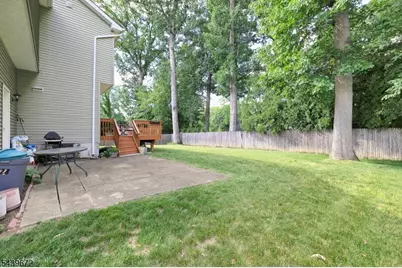 228 Atlantic Dr, Parsippany, NJ 07054 - Photo 42