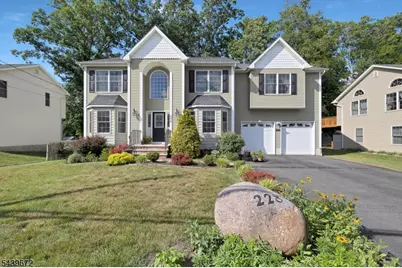 228 Atlantic Dr, Parsippany, NJ 07054 - Photo 4