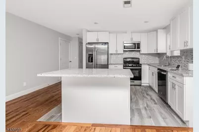 282 W Runyon Street #1, Newark, NJ 07108 - Photo 2
